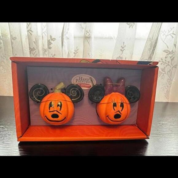 Disney Other - Disney Halloween Ceramic Salt & Pepper Shakers - Mickey and Minnie Pumpkins